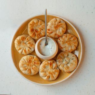 დამბალხაჭოს  ხინკალი / Dambalkhacho Khinkali 4 ც.