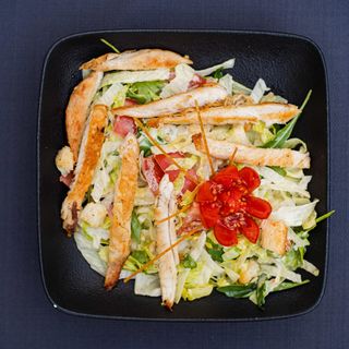 Salată Caesar K10