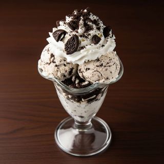 Ice Cream Sundae (Oreo)