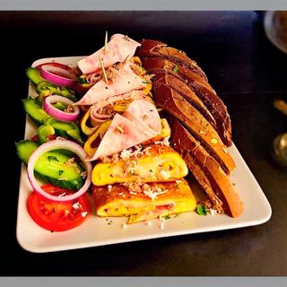 Omelette fromage Thon Jambon