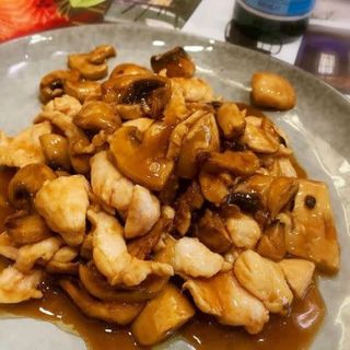 Ternera Con Champiñones