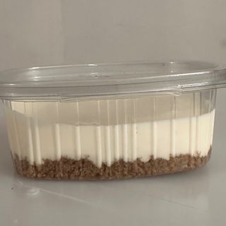 Cheesecake con salsa de fresa