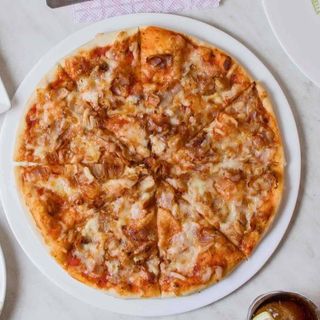 Pizza De Kebab