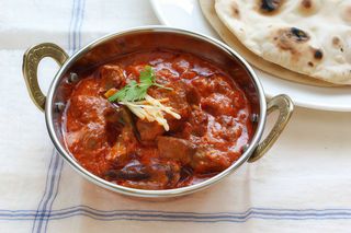 Pollo Rogan Josh