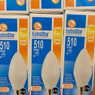 Lampadina luce calda da 48 W con consumo da 6W