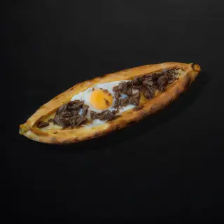 Pide Kavurma y Huevo
