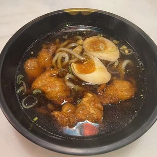 124. udon con tempura pollo
