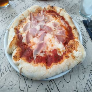 Pizza De Jamón (33 Cm.)
