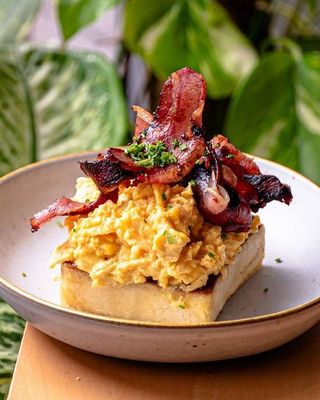 Ovos Mexidos com Bacon