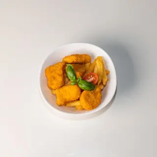 Nuggets i frytki