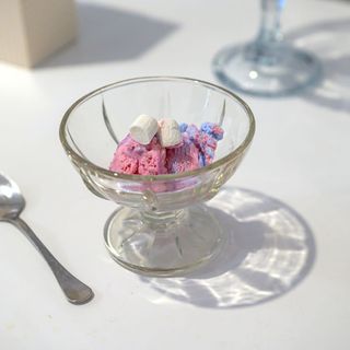 Inghetata cu bubble gum 
