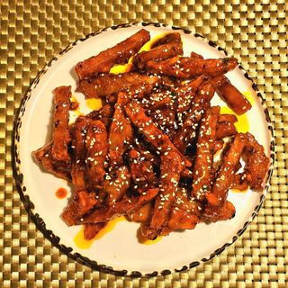 HONEY CHILLI POTATO