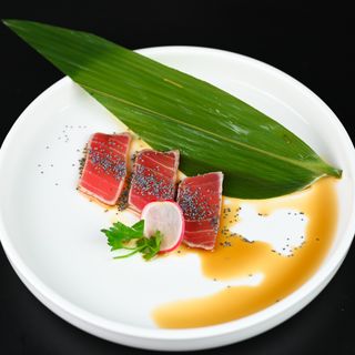 M7 Maguro tataki