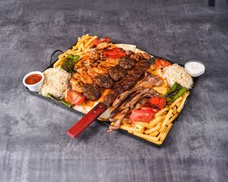 Kebapland Especial Mixto (Para 4 Personas)