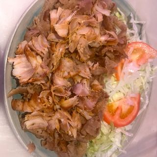 Plato kebab normal con ensalada