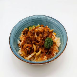 Arroz Sushi Frito Con Pollo