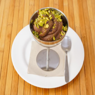 Mousse De Cacao Con Aove Y Sal