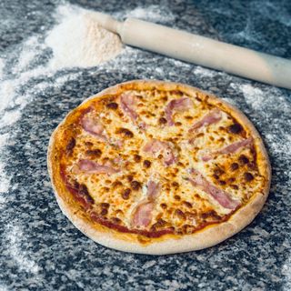 Pizza Bacon Ø 32 cm 