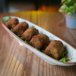 Croquetas de Calamares en su Tinta