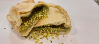 panzerotto con pistacchio