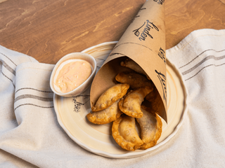 Чебупелі з сиром (210г)