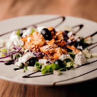 Grikos Grill Chicken salata