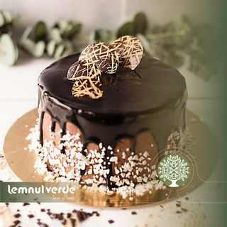 TORT ANIVERSAR CIOCOLATA