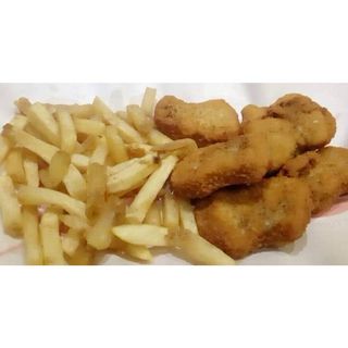 Chicken Nuggets & Chips