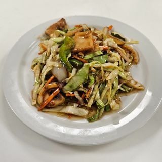 Col con bambú y setas chinas