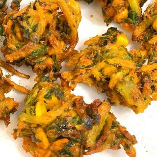 7. Palak pakora - 5 pezzi
