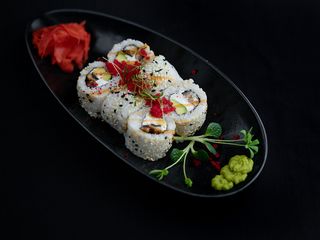 Каліфорнія з вугрем (235g)