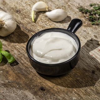 Sos maioneza cu usturoi