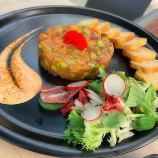 112.Tartar De Atún Y Aguacate