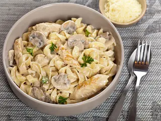 Penne Sauce Blanche Escalope