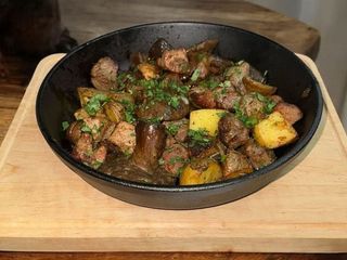 М'ясна сковорідка з Маслятами / Padella di Carne con Funghi di Burro