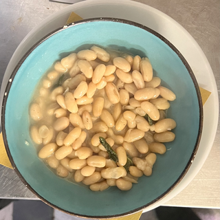 Fagioli Toscani all'olio EVO del frantoio Villa Chieci 