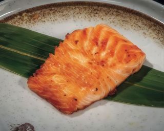 134. Salmone alla piastra