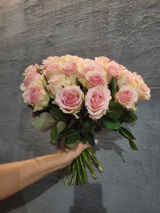 Róża różowa 40cm