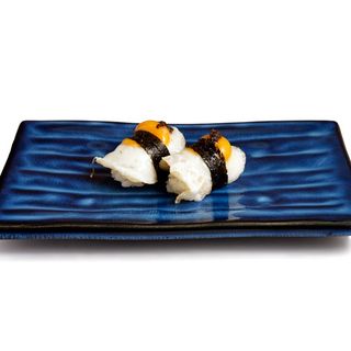 33 nigiri de huevo codoniz 4u