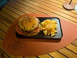 3+1 Gratis - Bacon cheese burger