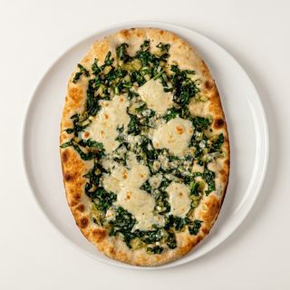 Pizza De Queso Y Espinacas (22 Cm.)