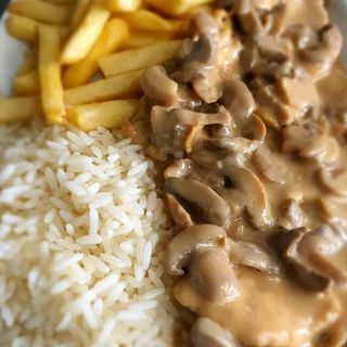 Bifinhos com cogumelos 