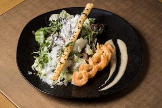 Салата Цезар със скариди (360г)