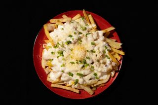 Poutine Карбонара (350г)