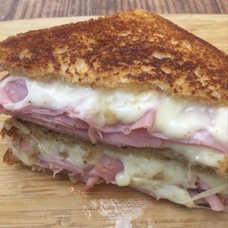 Sándwich De La Casa