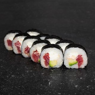 Футомакі з тунцем