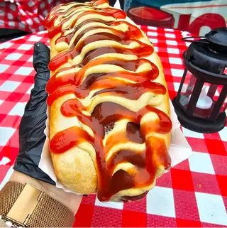 Kiełbasa XXL w bułce