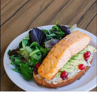 Avocado Toast "Esotico"