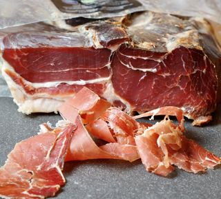 Jamon Moule Superjam - pret raportat la 100 gr