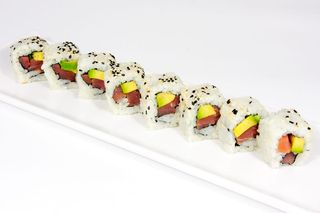 179. Maguro avocado uramaki